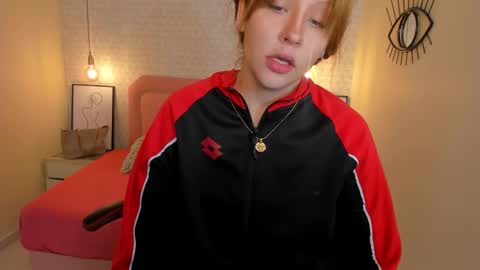 Snapshot of kittytimberlake chatting on November 2025 11:43:02 AM K I T T Y online show from November 2025 11:43:02 AM