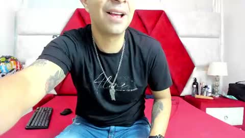 Luisa y Jairo online show from July 2026 01:06:02 PM