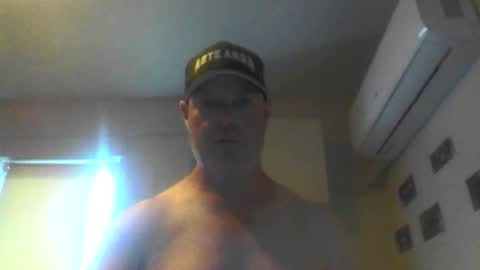 Snapshot of kiwiguy19773 chatting on December 2024 11:53:02 PM kiwiguy19773 online show from December 2024 11:53:02 PM