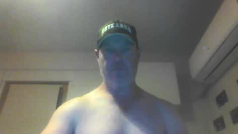 Snapshot of kiwiguy19773 chatting on December 2024 09:06:02 AM kiwiguy19773 online show from December 2024 09:06:02 AM