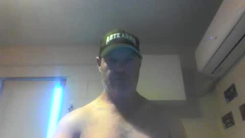 Snapshot of kiwiguy19773 chatting on January 2025 07:27:02 AM kiwiguy19773 online show from January 2025 07:27:02 AM