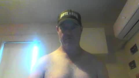 Snapshot of kiwiguy19773 chatting on February 2025 06:46:02 AM kiwiguy19773 online show from February 2025 06:46:02 AM