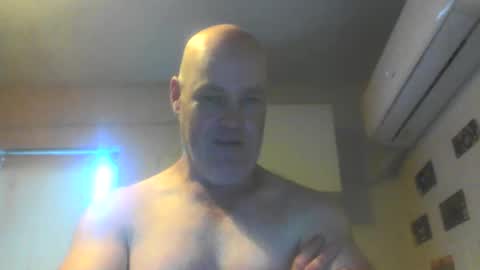 Snapshot of kiwiguy19773 chatting on February 2025 06:23:01 AM kiwiguy19773 online show from February 2025 06:23:01 AM