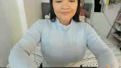 kixua online show from March 2026 12:27:02 AM