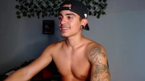 kizame___ online show from April 2026 11:49:02 PM