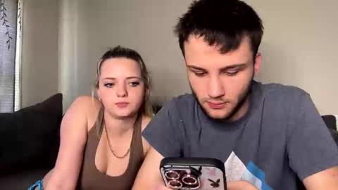 Snapshot of kjbennet chatting on February 2025 07:14:01 PM kj bennet online show from February 2025 07:14:01 PM