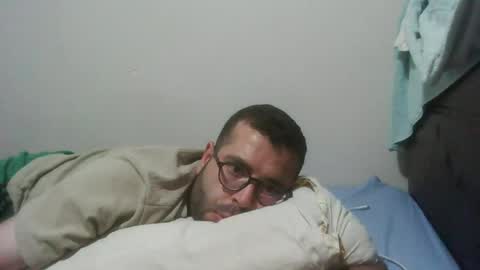 Snapshot of kkadam1 chatting on July 2026 05:38:02 PM kkadam1 online show from July 2026 05:38:02 PM