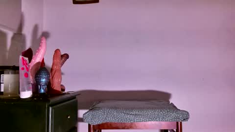 klamstrakur1 online show from February 2026 02:25:01 PM