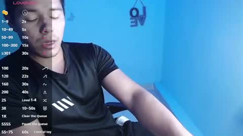 Snapshot of klars_mood chatting on July 2026 07:01:02 PM klars online show from July 2026 07:01:02 PM