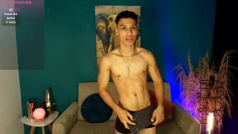 klaton__ online show from October 2025 02:10:01 AM