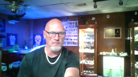 Snapshot of kleeeen chatting on June 2026 06:55:02 AM MrKleeen online show from June 2026 06:55:02 AM