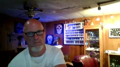 Snapshot of kleeeen chatting on July 2026 09:34:02 AM MrKleeen online show from July 2026 09:34:02 AM