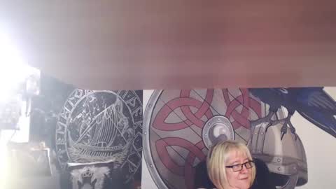 Snapshot of kleiner_teufel chatting on January 2025 06:09:02 PM Michelle online show from January 2025 06:09:02 PM