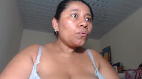 Kloe online show from February 2025 01:19:02 AM