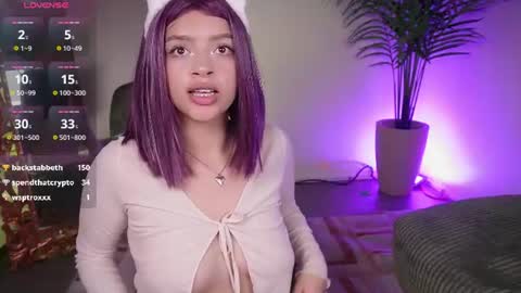 Snapshot of kloe_meow chatting on June 2026 05:23:02 AM Kloe online show from June 2026 05:23:02 AM