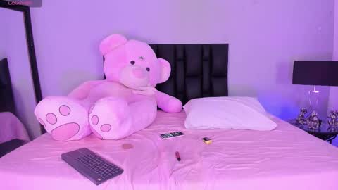KLOE online show from March 2026 08:45:02 PM