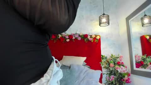 Kloeh online show from April 2026 08:43:01 PM