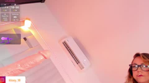 Kloey  online show from December 2024 11:47:01 PM