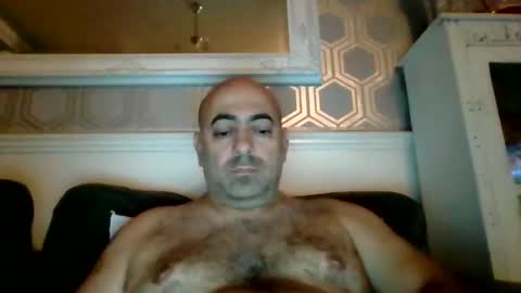 Snapshot of knickerwhipper chatting on December 2024 11:31:02 PM knickerwhipper online show from December 2024 11:31:02 PM