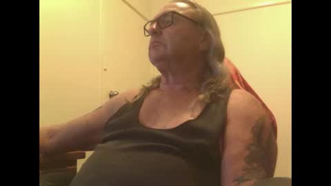 knobout online show from February 2026 10:53:02 AM