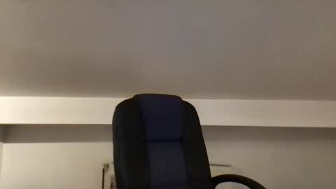 hugo online show from February 2025 06:07:01 PM