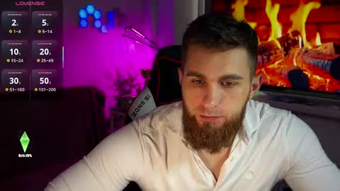 Snapshot of kochka25 chatting on April 2026 09:22:02 AM Sweet boy online show from April 2026 09:22:02 AM