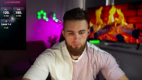 Snapshot of kochka25 chatting on May 2026 10:54:02 AM Sweet boy online show from May 2026 10:54:02 AM