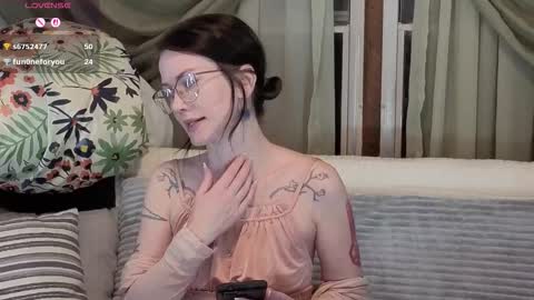 kohlbird online show from December 2025 05:03:02 AM