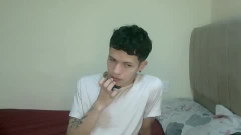 Jacob and Victoria  online show from April 2026 02:31:01 AM