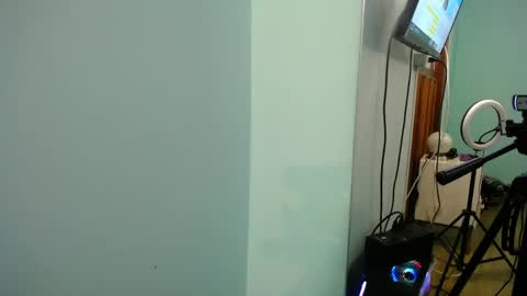 Koko online show from April 2026 12:37:01 PM