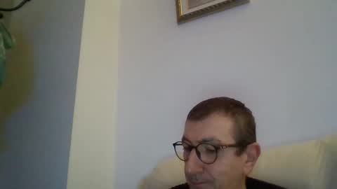 JUAN CARLOS online show from October 2025 07:00:01 PM