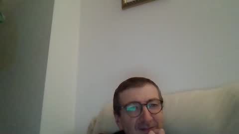 JUAN CARLOS online show from October 2025 10:19:02 PM