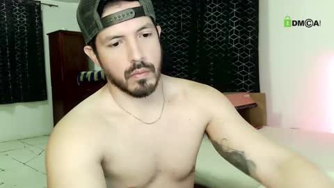 kolombianox online show from May 2026 07:24:01 AM