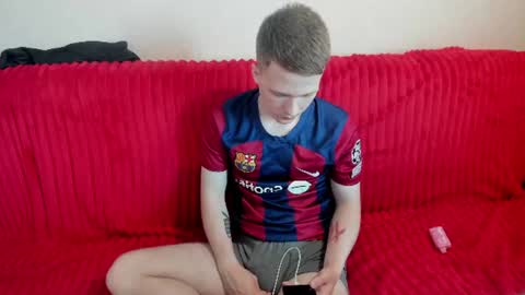 Snapshot of konnor_deviant chatting on June 2026 09:42:02 AM konnor_deviant online show from June 2026 09:42:02 AM