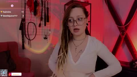 Snapshot of koracrosbie chatting on February 2025 01:22:02 PM Kora TG channel online show from February 2025 01:22:02 PM