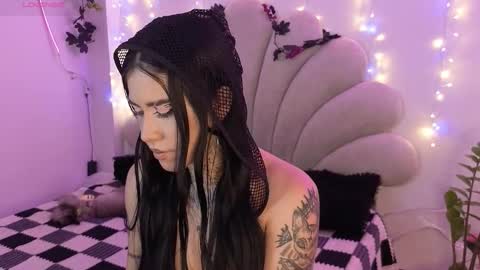 korolova online show from December 2025 09:19:02 PM