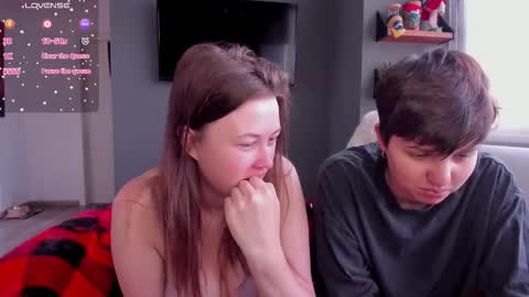 Twiix online show from February 2026 03:56:02 PM