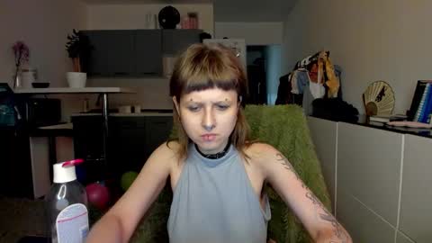 Kortny online show from November 2025 03:45:02 PM