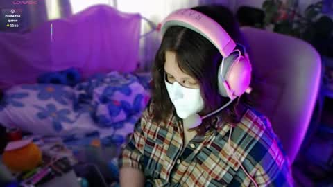 Snapshot of kotennya chatting on November 2025 08:36:02 AM fancy cat online show from November 2025 08:36:02 AM