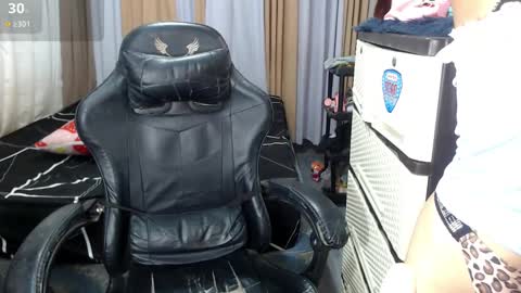 kourtneyluv online show from March 2026 05:09:02 AM