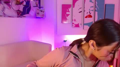 Elizabeth online show from February 2026 12:05:02 PM