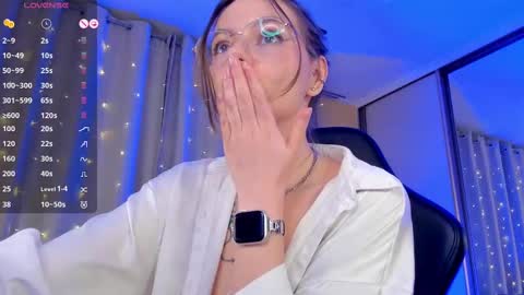 Jess online show from December 2024 10:47:01 PM