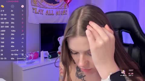 Jess online show from February 2025 10:52:02 PM