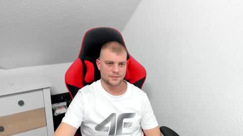 Bartek online show from December 2025 11:32:01 PM