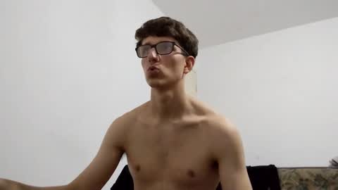 Facu online show from December 2024 06:12:02 AM