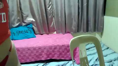 kris_fowler online show from July 2026 11:17:02 AM