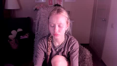 kris_grant online show from February 2026 10:41:02 AM