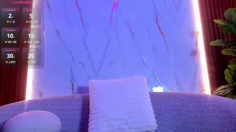 criss online show from November 2025 08:20:01 PM