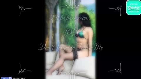 Snapshot of krisi_kiss chatting on March 2025 03:37:02 AM KrisiFollow me  Thumb UP  online show from March 2025 03:37:02 AM