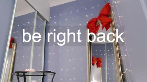 kriskras__ online show from April 2026 05:25:01 AM